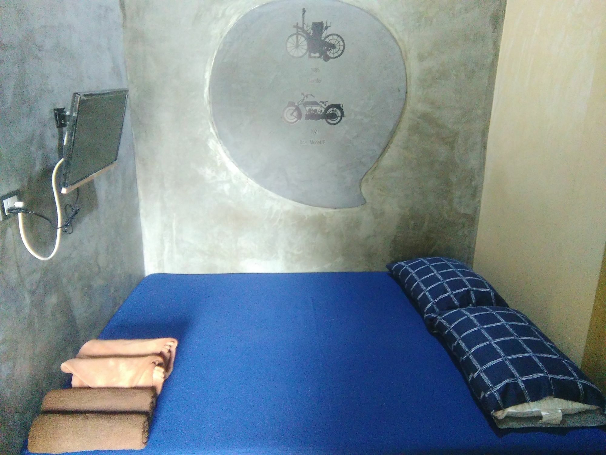 Hive 28 Aparthotel Банкок Екстериор снимка